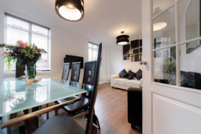 LONDON 2 BED APARTMENT